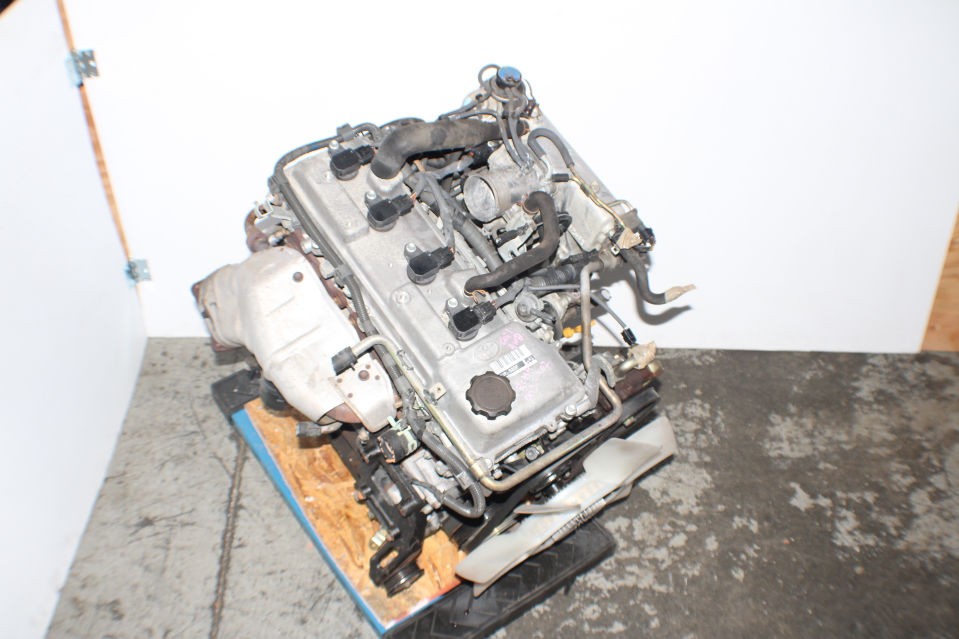 JDM 97 98 99 2000 01 02 03 04 Toyota Tacoma T100 4Runner 3RZFE 2.7L Engine 4Cyl 3RZ Motor Coil Pack